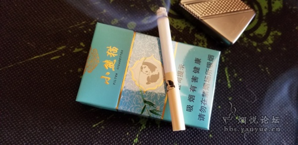 云烟小熊猫香烟品鉴