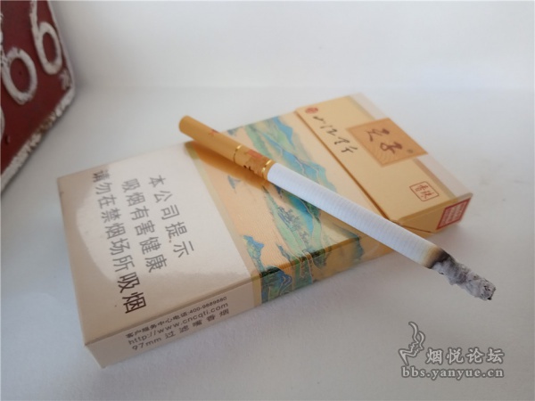 天子千里江山细支香烟品鉴：味道不浓烈，包装漂亮极具收藏价值