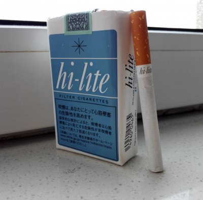 日本香烟软蓝款hi-lite品鉴：用料充足 烟雾饱满 没有过多的不足与缺陷