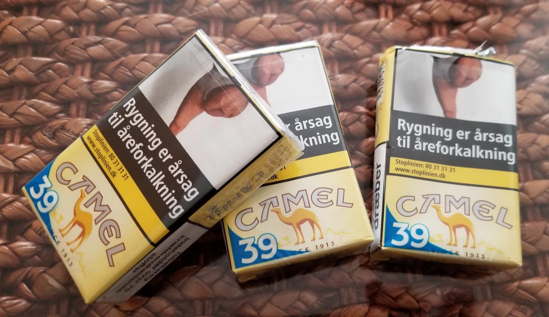 丹麦完税软包黄骆驼香烟（CAMEL）